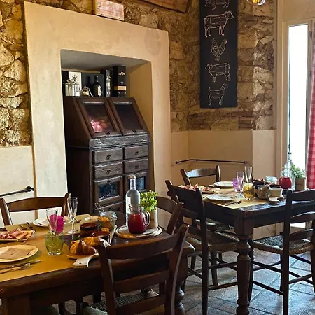 Guest house Bouganville *
